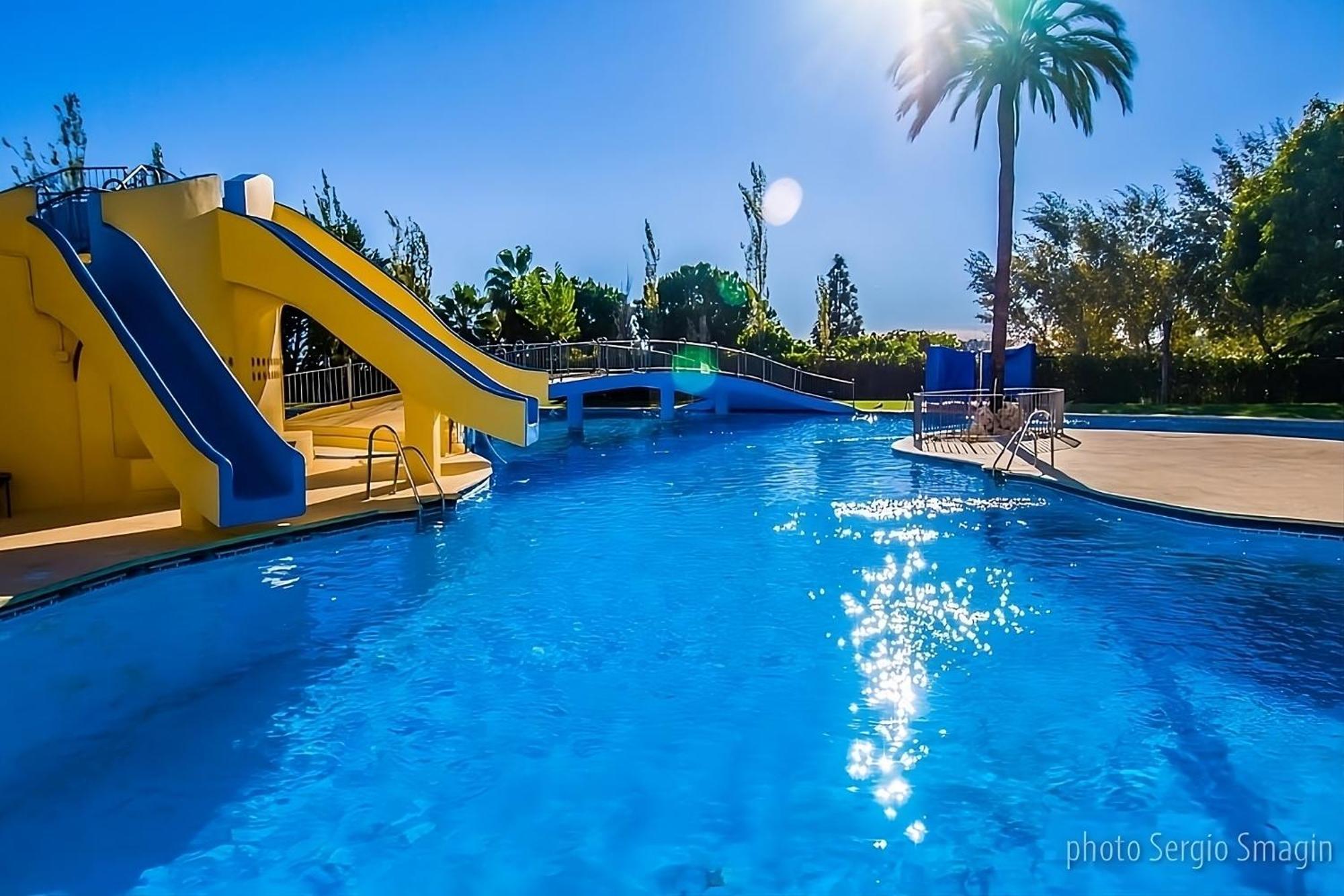 Jupiter. Moderno Estudio. Vistas Al Mar Y Montana Benalmádena Exterior foto